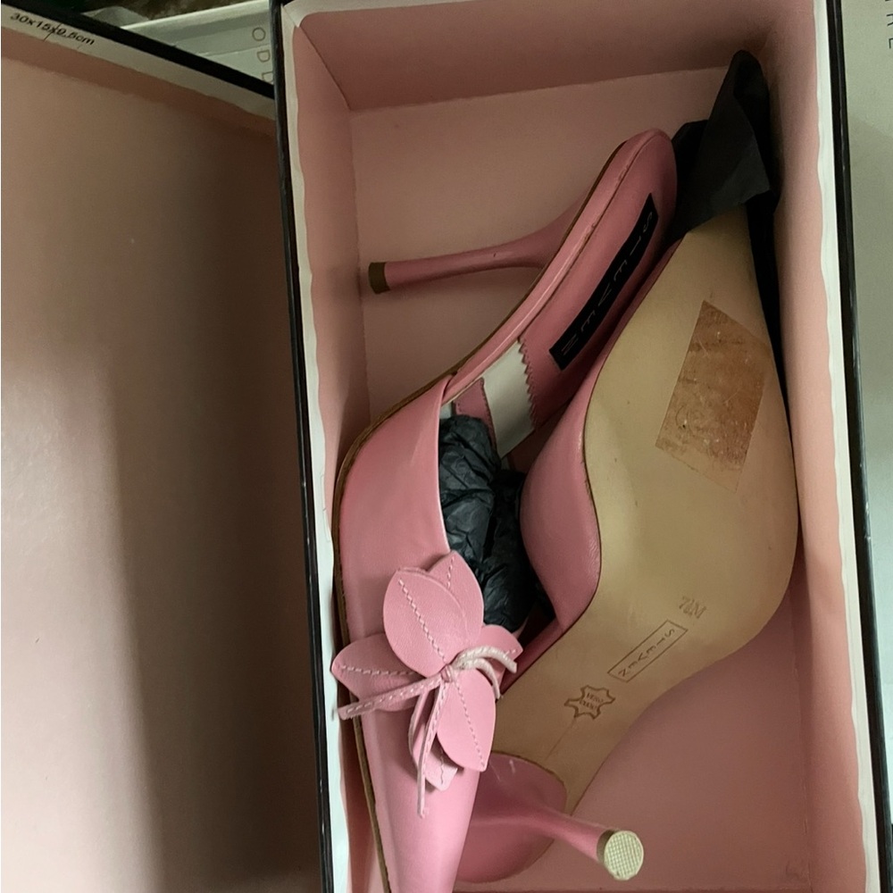 Steve Madden Pink Heels with Bow Detail